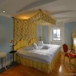 Chateau Hotel 3*