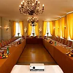 Chateau 3* Schengen