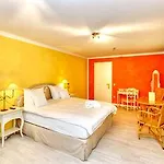 Hotel Chateau 3*