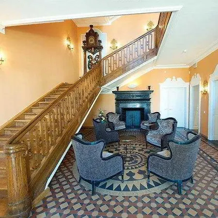 Chateau Hotel Schengen