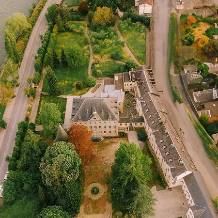 Chateau 3*