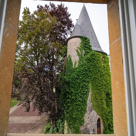Chateau Отель