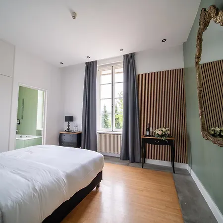 Chateau 3*