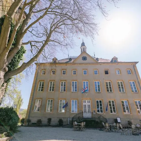 Отель Chateau 3*