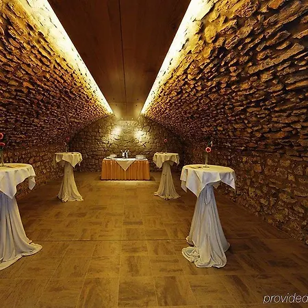 Chateau 3* Шенген