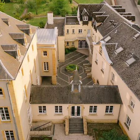 Hotel Chateau